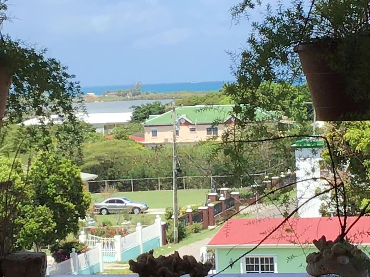 Antigua Seaview Aparthotel St. John's Buitenkant foto