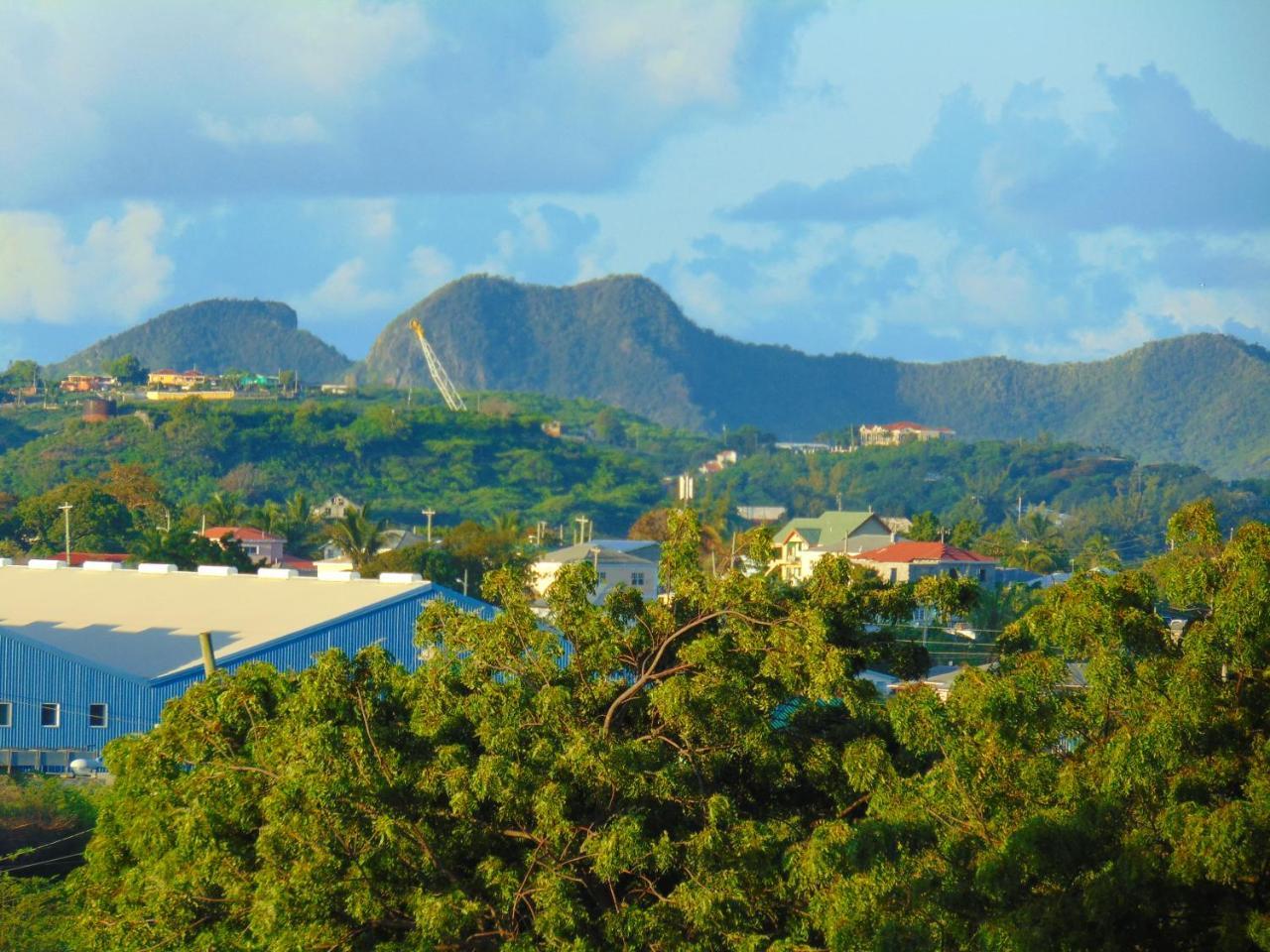 Antigua Seaview Aparthotel St. John's Buitenkant foto